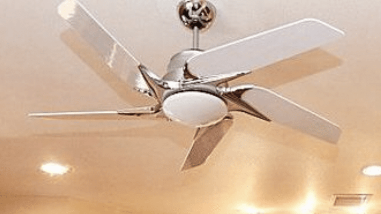 Probably the most 2006 ceiling fan I’ve ever seen.
